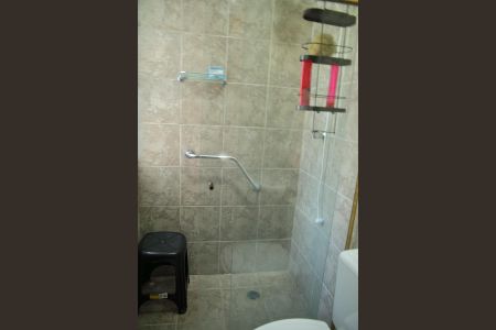 Casa à venda com 460m², 6 quartos e 4 vagasBanheiro de serviço