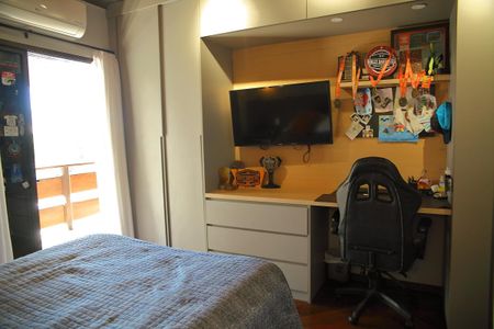 Casa à venda com 460m², 6 quartos e 4 vagasSuíte 4 