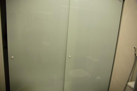 Casa à venda com 460m², 6 quartos e 4 vagasBanheiro Suíte 4 