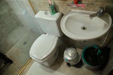 Casa à venda com 460m², 6 quartos e 4 vagasBanheiro de serviço