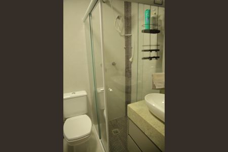 Casa à venda com 460m², 6 quartos e 4 vagasBanheiro Suíte 4 