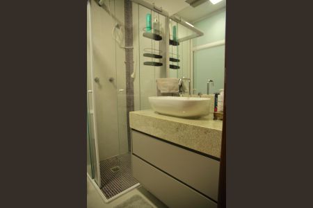 Casa à venda com 460m², 6 quartos e 4 vagasBanheiro Suíte 4 