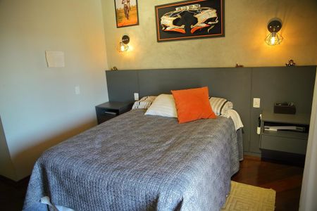 Casa à venda com 460m², 6 quartos e 4 vagasSuíte 4 