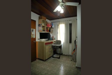 Casa à venda com 460m², 6 quartos e 4 vagasQuarto de Serviço