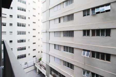 Vista de apartamento à venda com 2 quartos, 68m² em Indianópolis, São Paulo