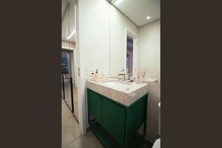 Apartamento à venda com 68m², 2 quartos e 1 vagaBanheiro da Suíte 1 
