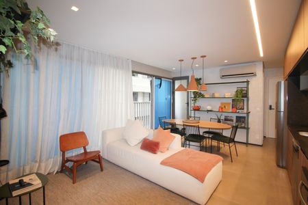 Sala de apartamento à venda com 2 quartos, 68m² em Indianópolis, São Paulo