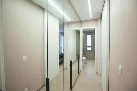 Apartamento à venda com 68m², 2 quartos e 1 vagaSuíte 1 