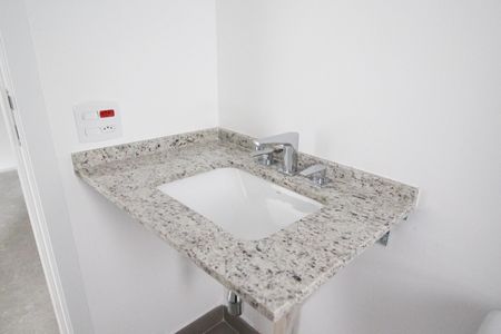 Apartamento à venda com 132m², 2 quartos e 1 vagaBanheiro da Suíte 1