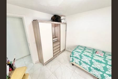 Casa de condomínio à venda com 128m², 3 quartos e 2 vagasQuarto 2