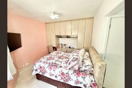 Casa de condomínio à venda com 128m², 3 quartos e 2 vagasQuarto 3 - Suíte