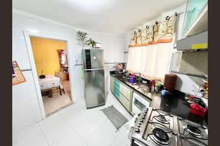 Casa de condomínio à venda com 128m², 3 quartos e 2 vagasCozinha