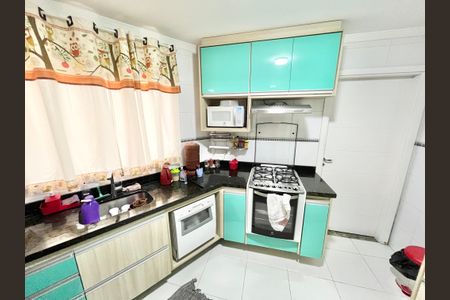 Casa de condomínio à venda com 128m², 3 quartos e 2 vagasCozinha