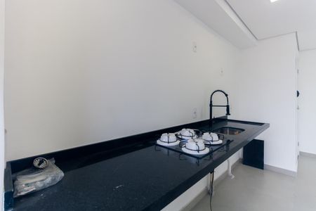 Cozinha de apartamento para alugar com 2 quartos, 40m² em Vila Ema, São Paulo