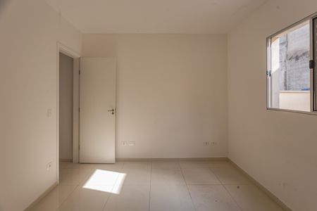 Quarto de casa para alugar com 1 quarto, 39m² em Sacoma, São Paulo