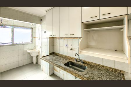 Apartamento à venda com 76m², 2 quartos e 1 vagaCozinha e Área de Serviço