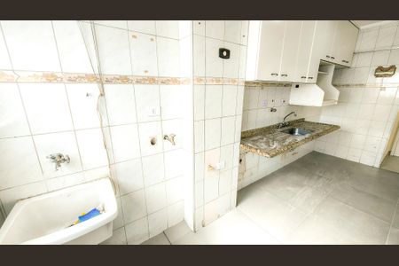 Apartamento à venda com 76m², 2 quartos e 1 vagaCozinha e Área de Serviço