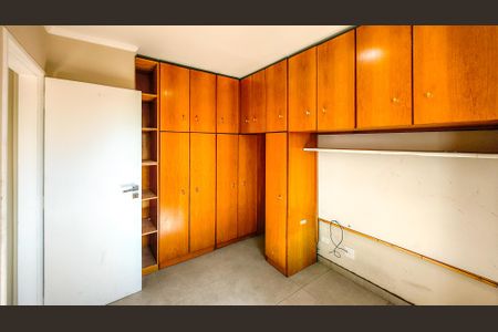 Apartamento à venda com 76m², 2 quartos e 1 vagaQuarto 2