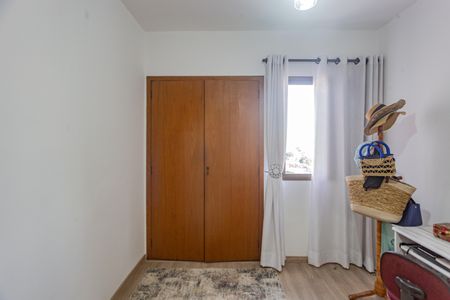 Apartamento à venda com 63m², 2 quartos e 1 vagaQuarto 2