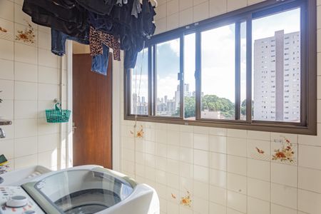 Apartamento à venda com 63m², 2 quartos e 1 vagaÁrea de Serviço