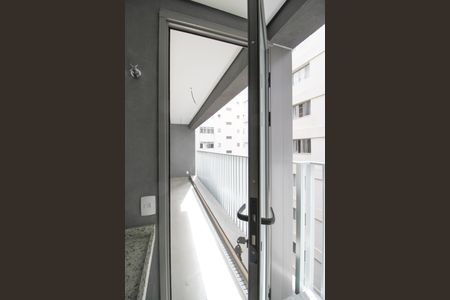 Apartamento à venda com 68m², 2 quartos e 1 vagaÁrea de Serviço