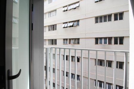 Apartamento à venda com 68m², 2 quartos e 1 vagaÁrea de Serviço