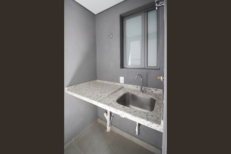 Apartamento à venda com 68m², 2 quartos e 1 vagaÁrea de Serviço