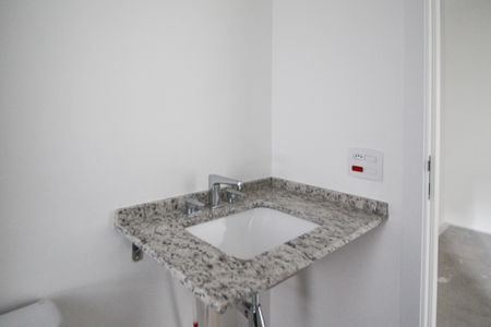 Apartamento à venda com 68m², 2 quartos e 1 vagaBanheiro da Suíte 1
