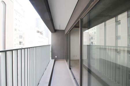 Apartamento à venda com 68m², 2 quartos e 1 vagaVaranda