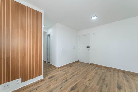 Sala de apartamento para alugar com 2 quartos, 42m² em Parque Maria Helena, São Paulo