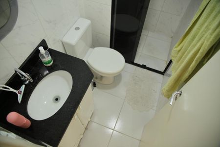Apartamento à venda com 70m², 3 quartos e 2 vagasBanheiro Social 