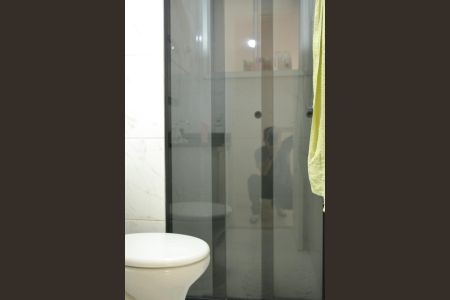 Apartamento à venda com 70m², 3 quartos e 2 vagasBanheiro Social 