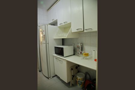 Apartamento à venda com 70m², 3 quartos e 2 vagasCozinha 