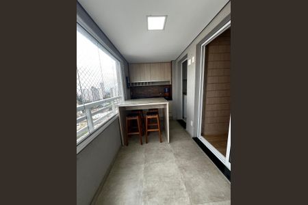 Apartamento à venda com 65m², 2 quartos e 1 vaga Apartamento à venda com 65m², 2 quartos e 1 vagaVaranda