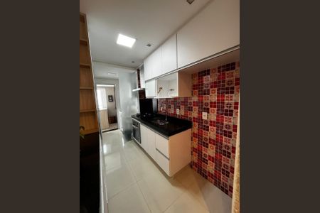 Apartamento à venda com 65m², 2 quartos e 1 vaga Apartamento à venda com 65m², 2 quartos e 1 vagaCozinha