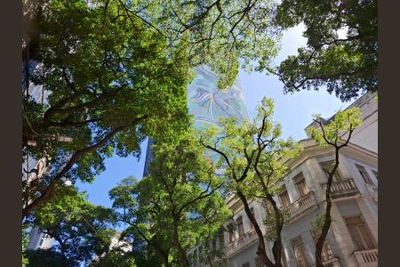 Apartamento para alugar com 43m², 1 quarto e sem vagaFachada 