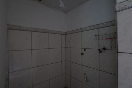 Casa para alugar com 80m², 2 quartos e 2 vagasCozinha e Área de Serviço