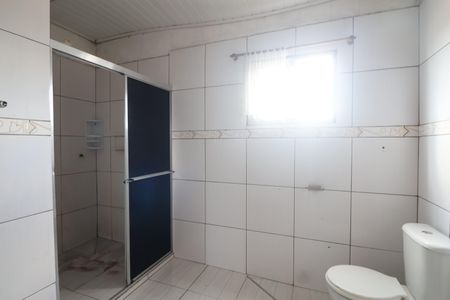 Casa para alugar com 80m², 2 quartos e 2 vagasBanheiro 