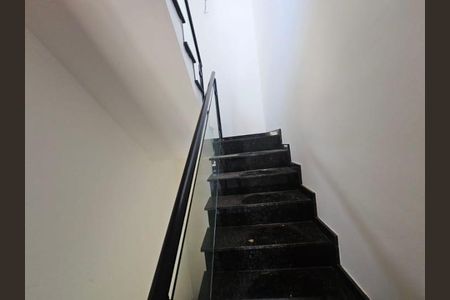 Casa à venda com 2 quartos, 93m² em Vila Linda, Santo André