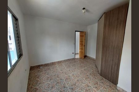 Casa à venda com 4 quartos, 250m² em Vila Santo Estefano, São Paulo