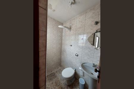 Casa à venda com 4 quartos, 250m² em Vila Santo Estefano, São Paulo