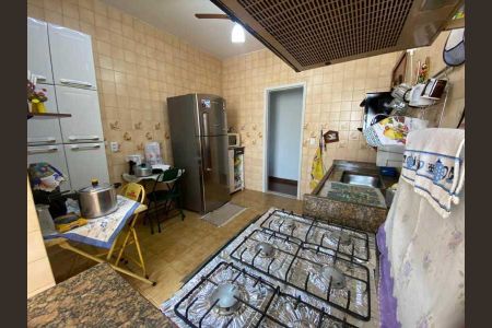 Apartamento à venda com 99m², 3 quartos e 1 vaga