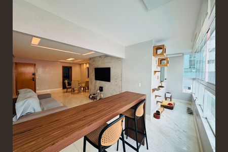 Apartamento à venda com 4 quartos, 125m² em Buritis, Belo Horizonte