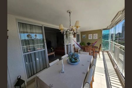 Apartamento à venda com 130m², 3 quartos e 2 vagas