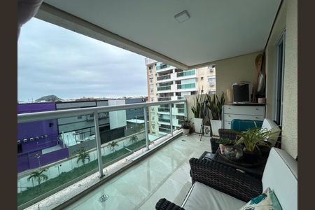 Apartamento à venda com 79m², 2 quartos e 1 vaga