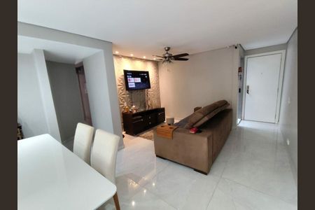 Apartamento à venda com 79m², 2 quartos e 1 vaga