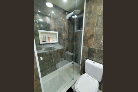 Apartamento à venda com 79m², 2 quartos e 1 vaga