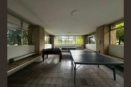 Apartamento à venda com 160m², 3 quartos e 1 vaga