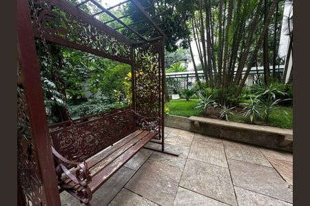 Apartamento à venda com 160m², 3 quartos e 1 vaga