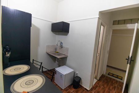 Cozinha de apartamento para alugar com 1 quarto, 23m² em Centro, Niterói